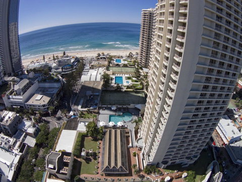 Novotel Surfers Paradise - Accommodation Newcastle 7