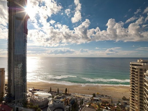 Novotel Surfers Paradise - Accommodation Newcastle 35
