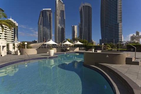 Novotel Surfers Paradise - Accommodation Newcastle 17