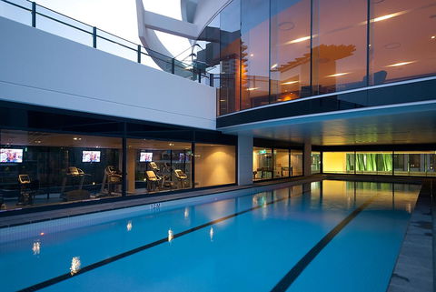 Luxury 3 Bedroom In Heart Of Broadbeach - Accommodation Newcastle 13