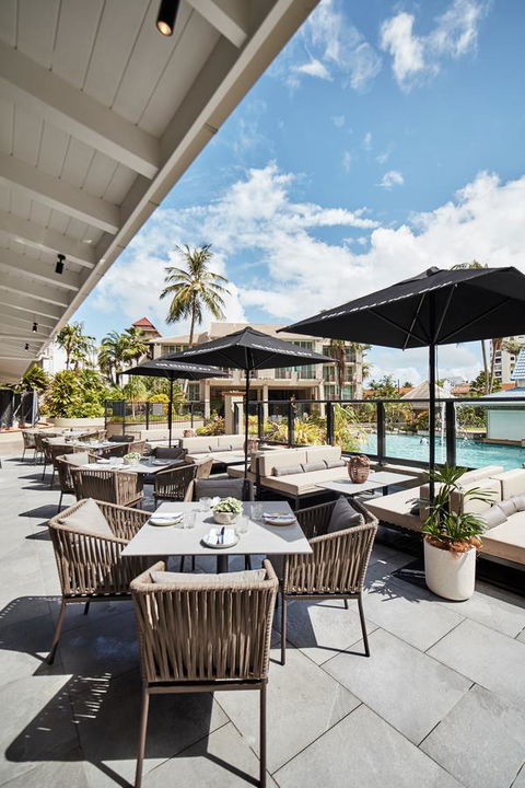 Novotel Cairns Oasis Resort - Accommodation Newcastle 8