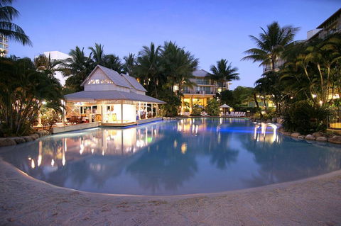Novotel Cairns Oasis Resort - Accommodation Newcastle 28