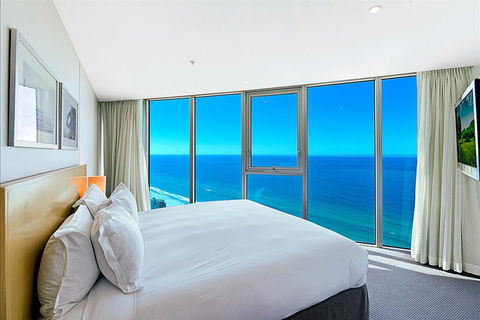 H Luxury Residence Apartments - Holiday Paradise - Accommodation Newcastle 7