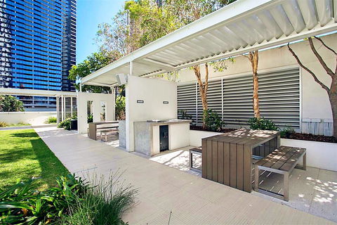 H Luxury Residence Apartments - Holiday Paradise - Accommodation Newcastle 27