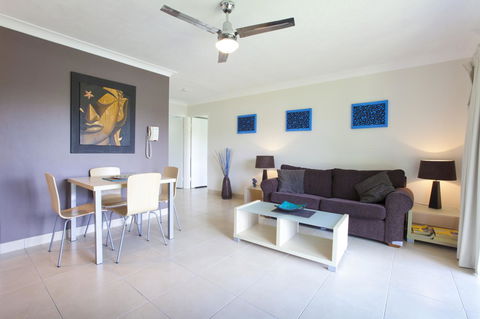 Bay Of Palms - Accommodation Newcastle 38