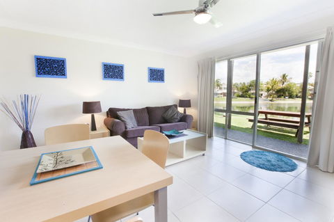 Bay Of Palms - Accommodation Newcastle 43