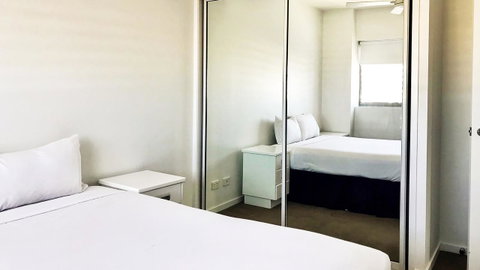 Oaks Townsville Gateway Suites - Accommodation Newcastle 5