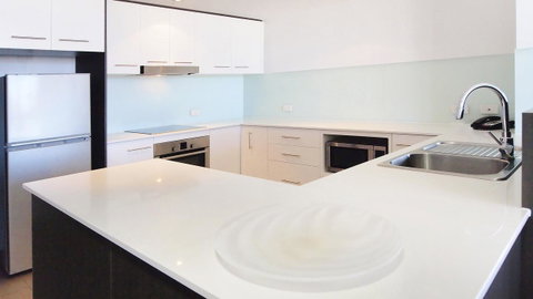 Oaks Townsville Gateway Suites - Accommodation Newcastle 4