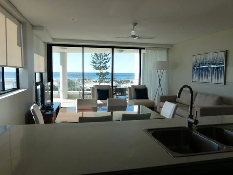 Pure Kirra - Accommodation Newcastle 24