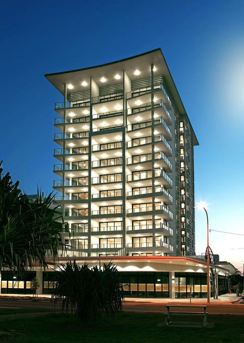 Pure Kirra - Accommodation Newcastle 2