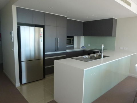 Pure Kirra - Accommodation Newcastle 10
