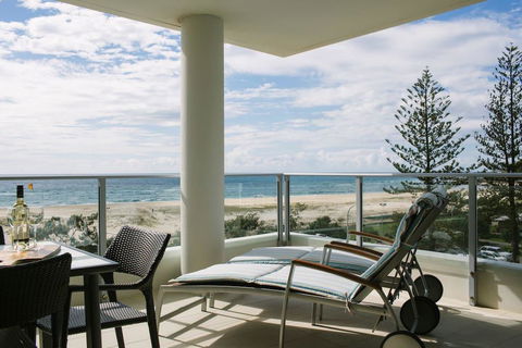 Pure Kirra - Accommodation Newcastle 1