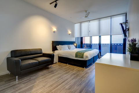 Arena Apartments By CLLIX - Accommodation Newcastle 12