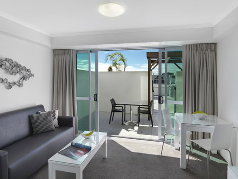 Oaks Mackay Rivermarque Hotel - Accommodation Newcastle 1