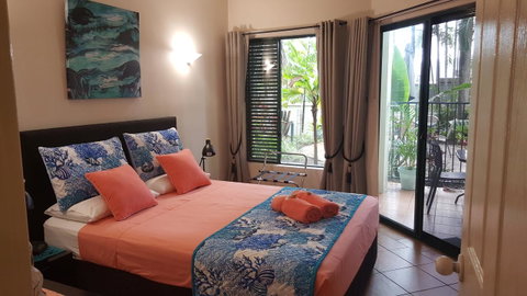Jackies Holiday Apartment - Accommodation Newcastle 4