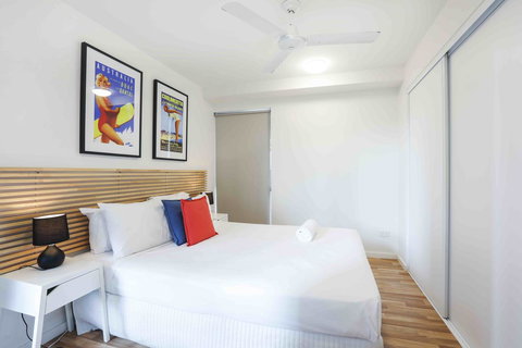 Sandbox Apartments - Accommodation Newcastle 7