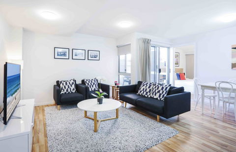Sandbox Apartments - Accommodation Newcastle 12