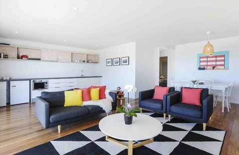 Sandbox Apartments - Accommodation Newcastle 11