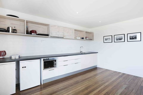 Sandbox Apartments - Accommodation Newcastle 38
