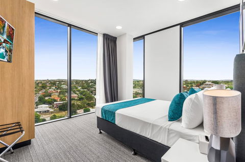 Essence Suites Taringa - Accommodation Newcastle 4