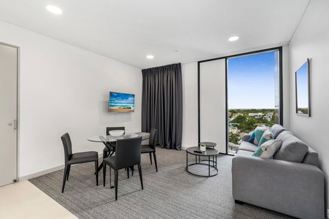 Essence Suites Taringa - Accommodation Newcastle 14