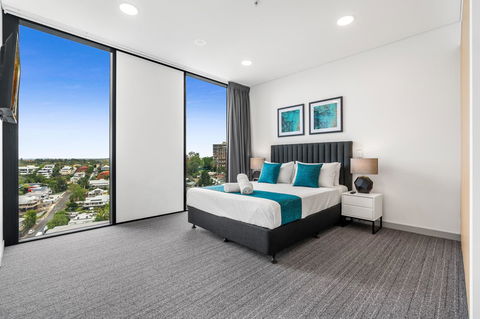 Essence Suites Taringa - Accommodation Newcastle 8