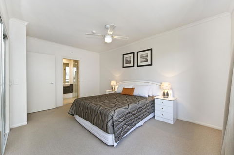 On The Bay Apartments - Accommodation Newcastle 19