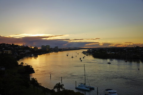 View Brisbane - Accommodation Newcastle 37