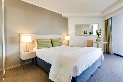 Oakwood Hotel & Apartments Brisbane - Accommodation Newcastle 4
