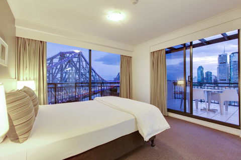 Oakwood Hotel & Apartments Brisbane - Accommodation Newcastle 2