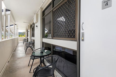 Reef Gateway Hotel - Accommodation Newcastle 2
