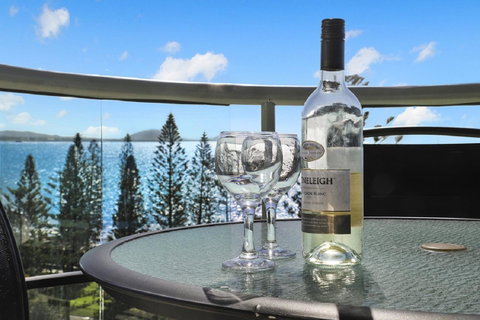 Malibu Apartments - Accommodation Newcastle 0