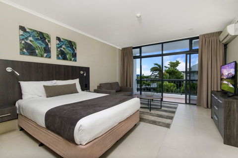Sunshine Tower Hotel - Accommodation Newcastle 1