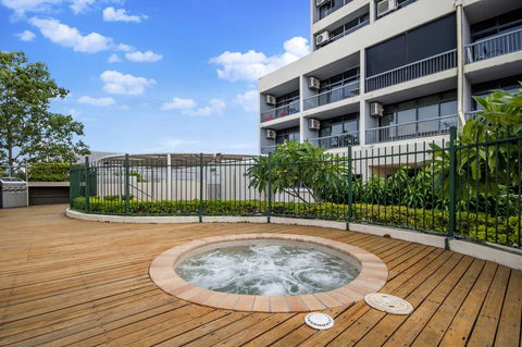 Sunshine Tower Hotel - Accommodation Newcastle 13