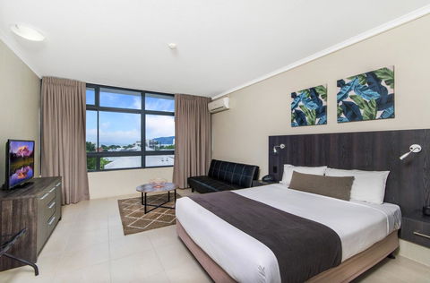 Sunshine Tower Hotel - Accommodation Newcastle 5
