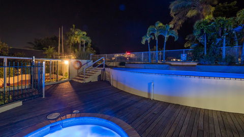 Sunshine Tower Hotel - Accommodation Newcastle 12