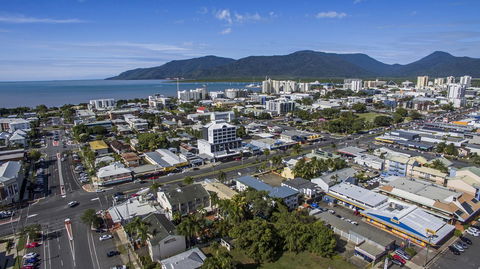 Sunshine Tower Hotel - Accommodation Newcastle 2