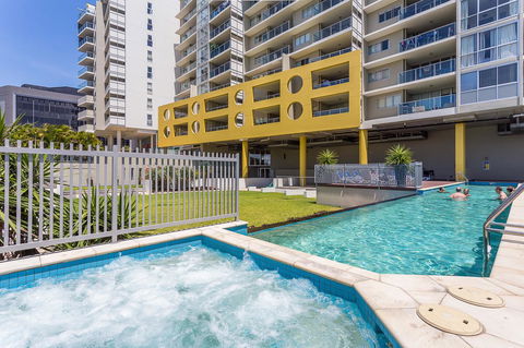 Oxygen Apartments - Accommodation Newcastle 8