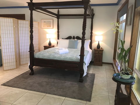 Taj On Byrnes - Private Luxury Apartment Mareeba - Accommodation Newcastle 0