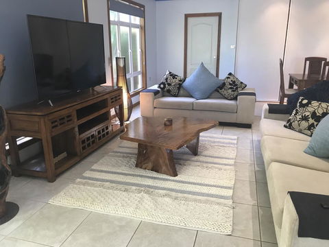 Taj On Byrnes - Private Luxury Apartment Mareeba - Accommodation Newcastle 7