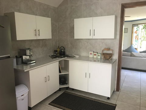 Taj On Byrnes - Private Luxury Apartment Mareeba - Accommodation Newcastle 11