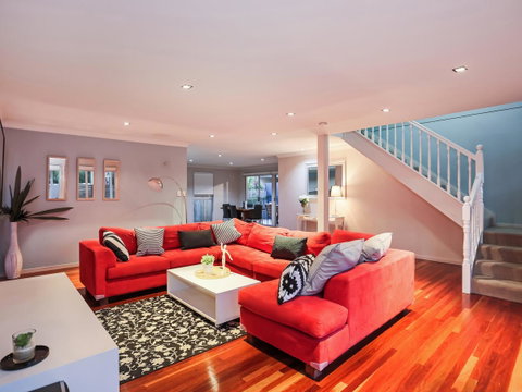 Hamilton Executive - Accommodation Newcastle 1