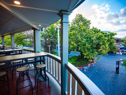 Hides Hotel - Accommodation Newcastle 44