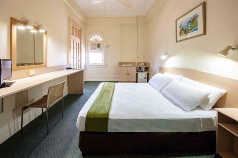 Hides Hotel - Accommodation Newcastle 16