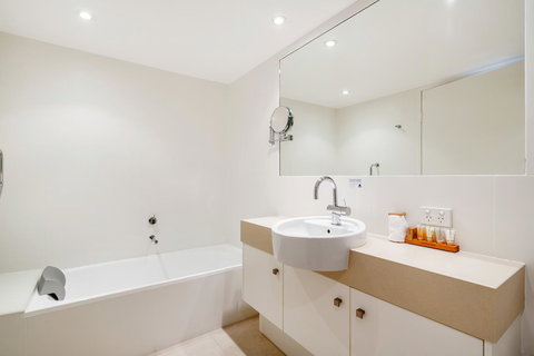 Picture Point Terraces - Accommodation Newcastle 34