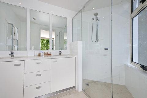 Picture Point Terraces - Accommodation Newcastle 31