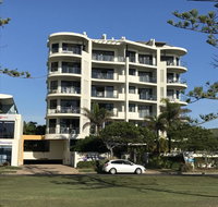 Meridian Alex Beach Apartments - Accommodation Newcastle