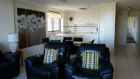 Elouera Tower - Accommodation Newcastle 30