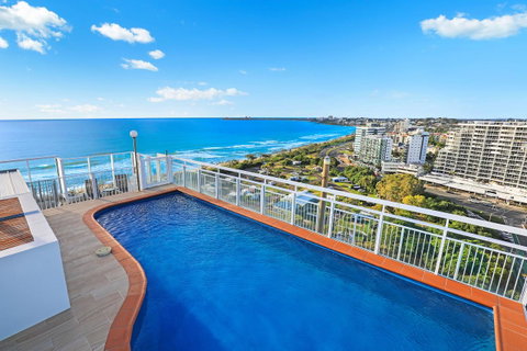 Elouera Tower - Accommodation Newcastle 1