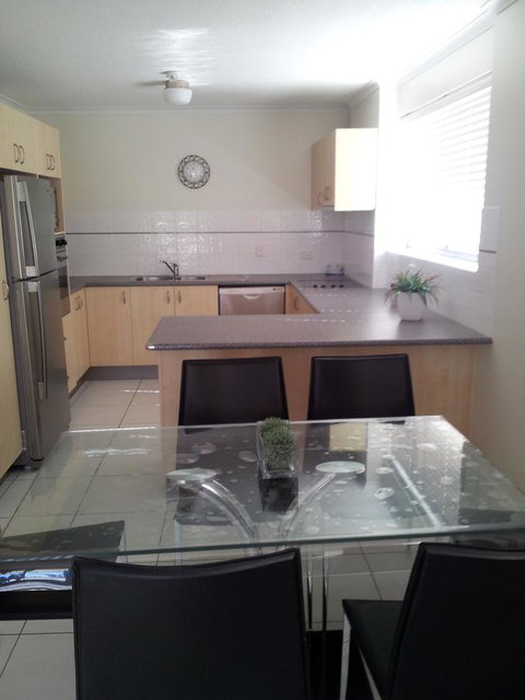 Elouera Tower - Accommodation Newcastle 17